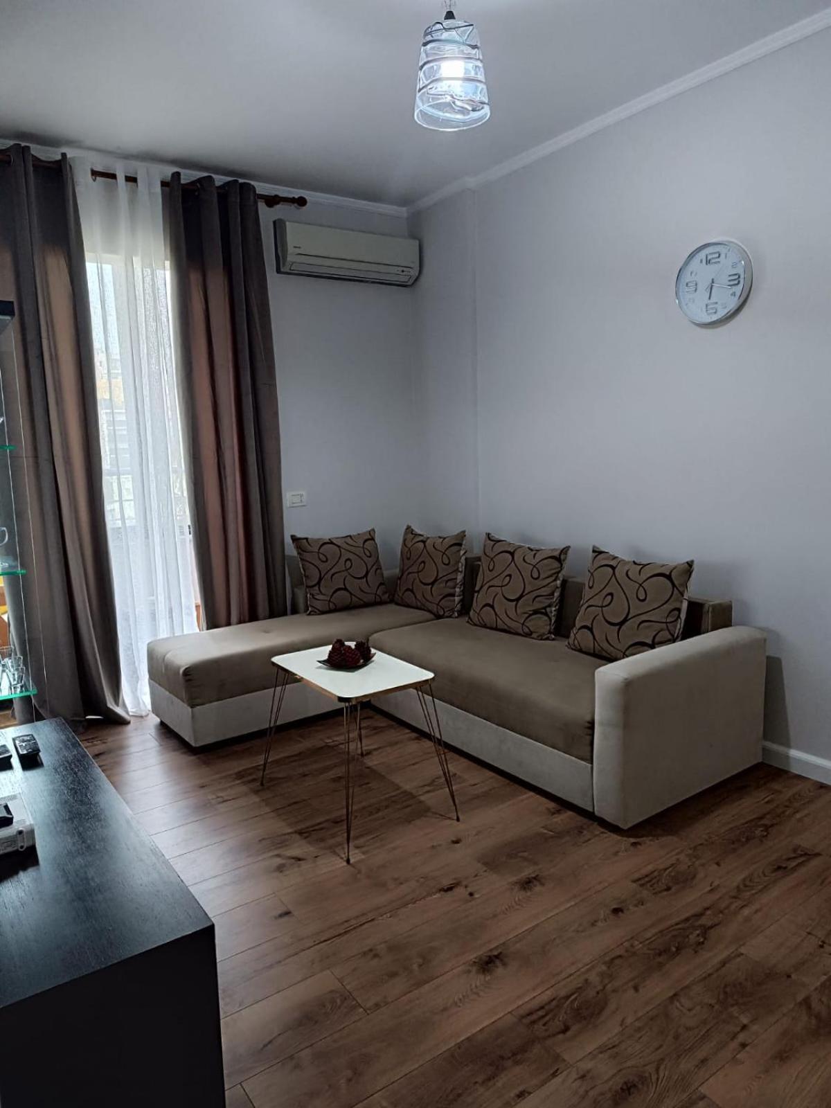 Apartment Holiday Apartment Durrës